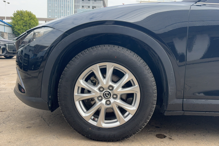 马自达CX-4 2016款 2.0L 自动两驱蓝天品位版车身外观6007