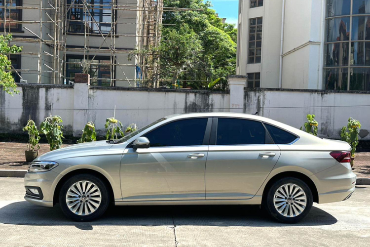 大众 朗逸 2021款 1.5L 自动舒适版车身外观6003