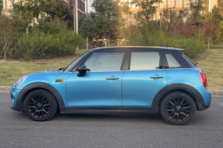 MINI 2015款 1.5T COOPER Fun 五门版车身外观6007