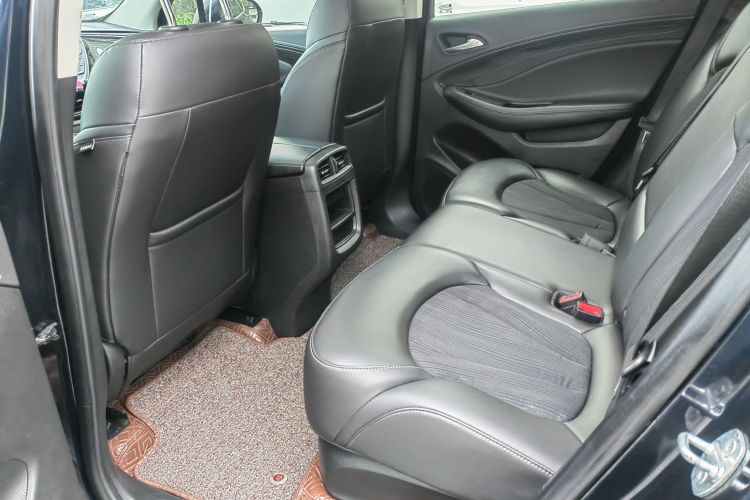 别克 昂科威 2021款 532T 两驱领先型中控内饰7004