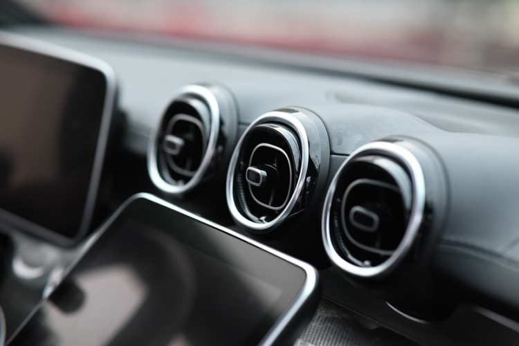 奔驰C级 2023款 C 200 L 运动版中控内饰7005