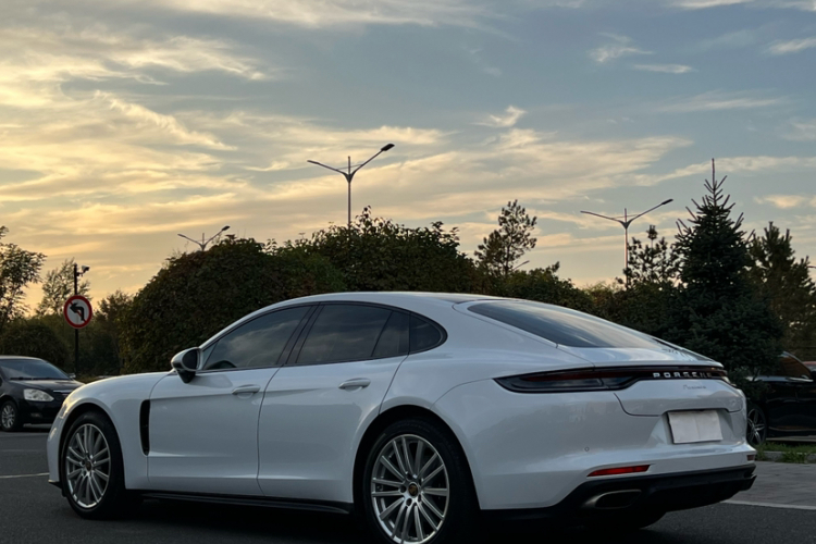 保时捷 2021款 Panamera 2.9T车身外观6006