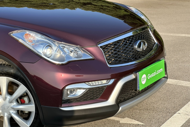 英菲尼迪QX50 2015款 2.5L 舒适版车身外观6010