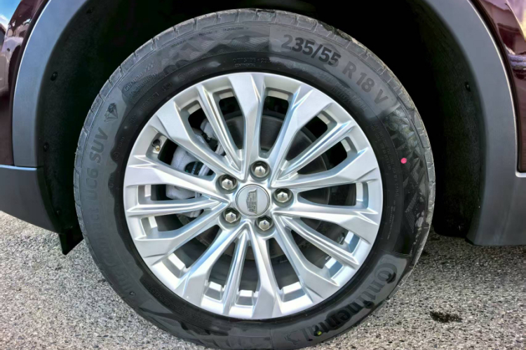 凯迪拉克XT4 2024款 改款 25T 两驱都会型车身外观6006