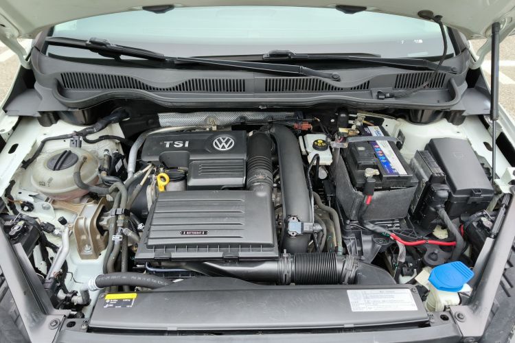 大众 高尔夫·嘉旅 2018款 230TSI 自动进取型局部细节24