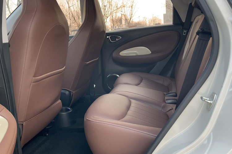 五菱汽车 五菱缤果 2023款 203km 舒享款中控内饰7003