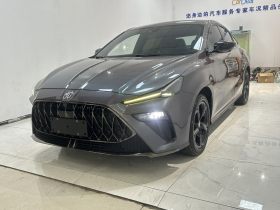 名爵 MG5天蝎座 2022款 1.5T Trophy运动豪享版