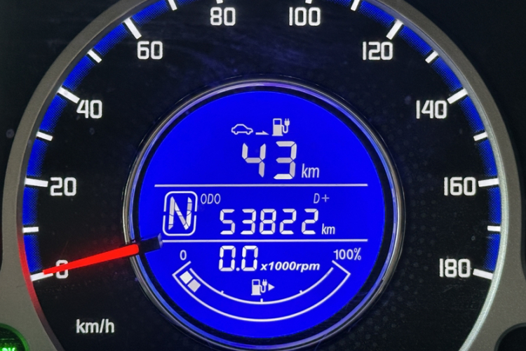 长安欧尚 奔奔E-Star 2021款 国民版 心悦版 磷酸铁锂（31.95kWh）中控内饰15