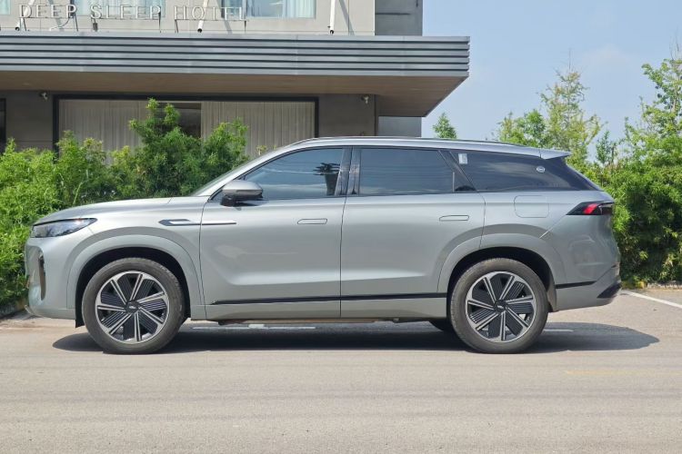 奇瑞 风云T10 2024款 210 奢享版车身外观6003