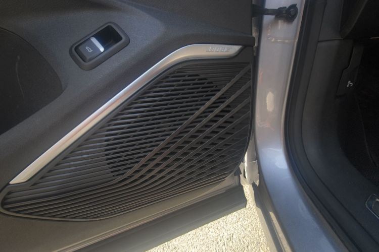 吉利汽车 星越L 2021款 2.0TD 高功自动四驱旗舰型车身外观6012