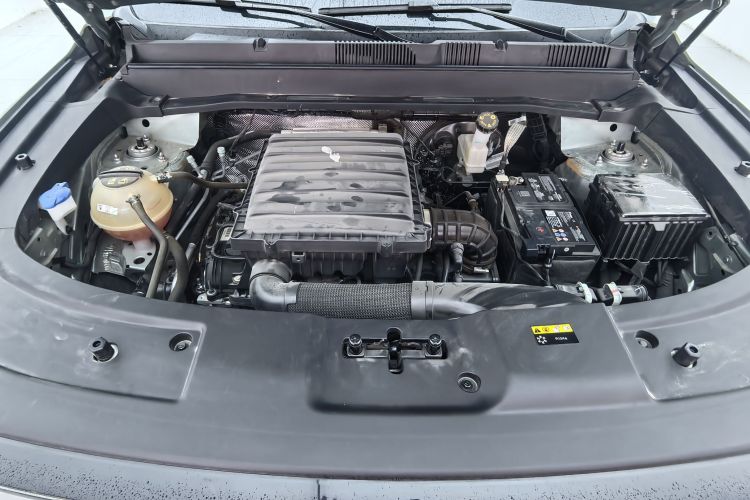 捷途自由者 2025款 2.0TD 自动XWD征服中控内饰7009