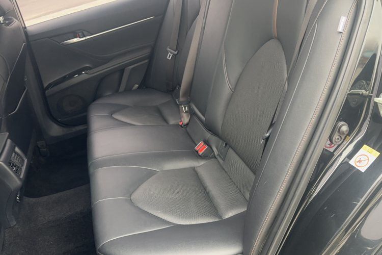 丰田 凯美瑞 2018款 2.0G 豪华版中控内饰7001