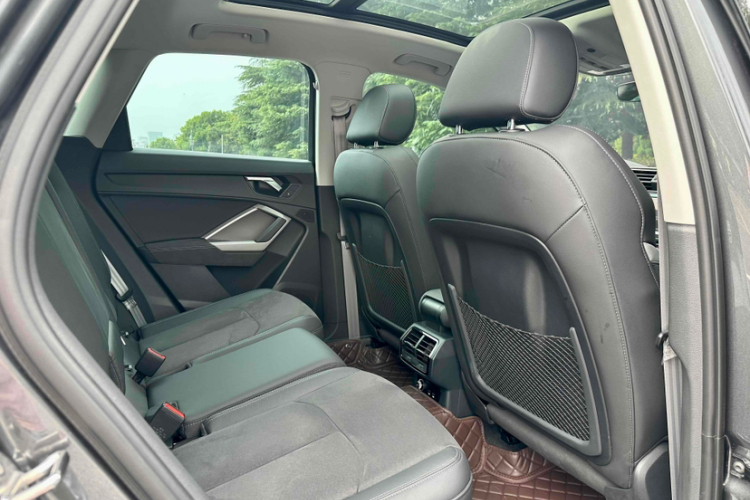 奥迪Q3 2023款 35 TFSI 时尚动感型（1.5T）中控内饰7005