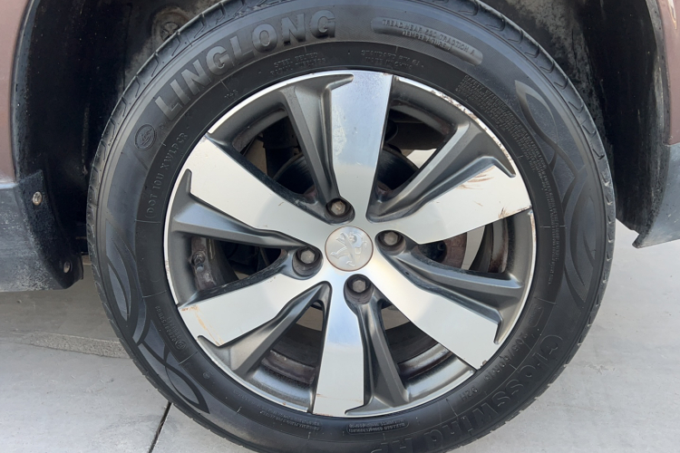 标致2008 2014款 1.6L 自动领航版车身外观6007