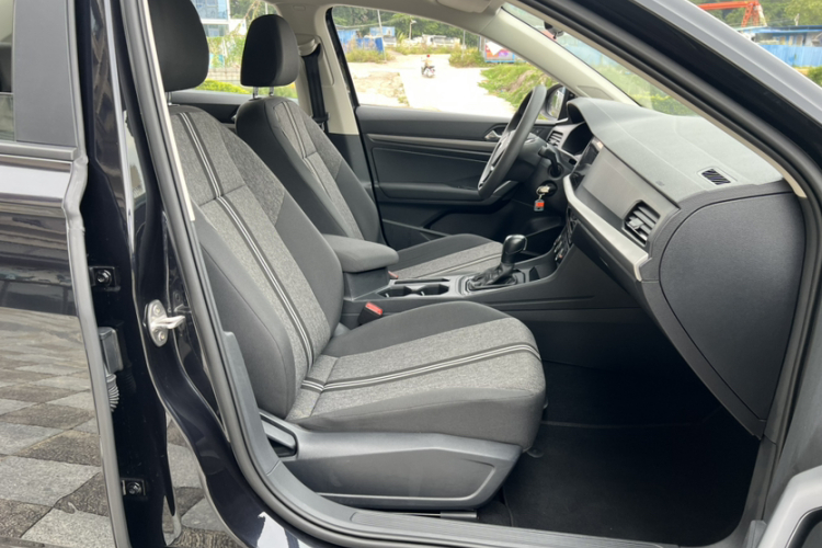 大众 朗逸 2021款 1.5L 自动风尚版局部细节41