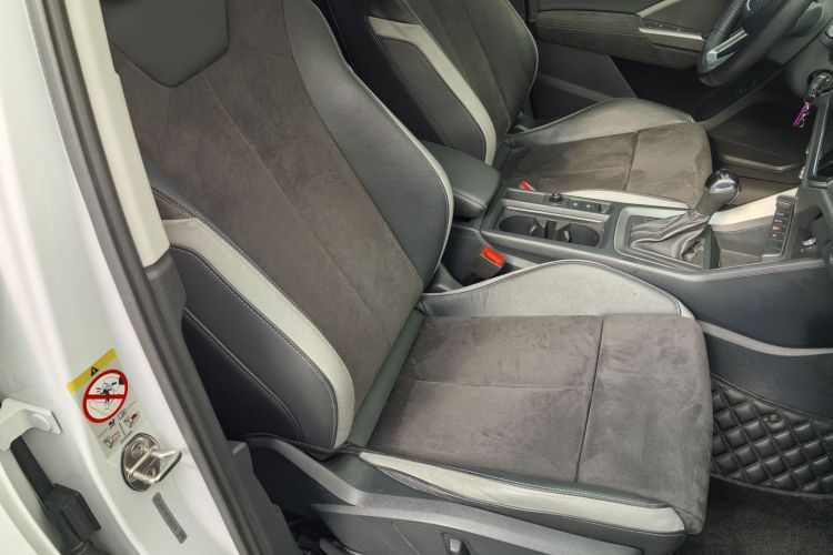 奥迪Q3 2019款 35 TFSI 进取动感型车身外观6005