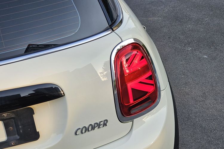 MINI 2018款 1.5T COOPER 经典派车身外观6015