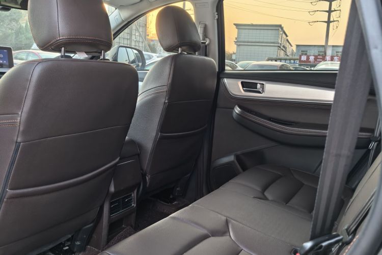 东风风行 景逸X5 2017款 劲享系列 1.5T CVT尊享型中控内饰7003