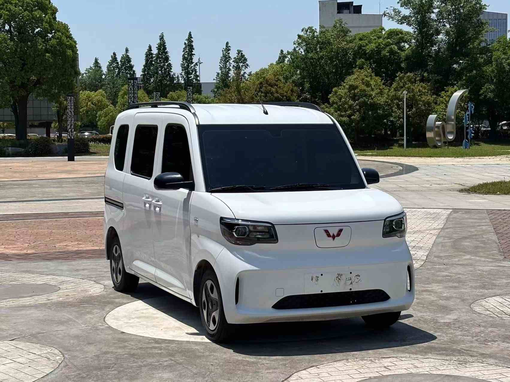 五菱汽车 五菱之光新能源 2025款 201km 舒适型(3)