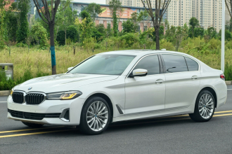 宝马5系 2022款 改款 530Li 尊享型 豪华套装