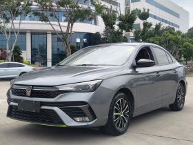 荣威i5 2021款 1.5L CVT黑金版
