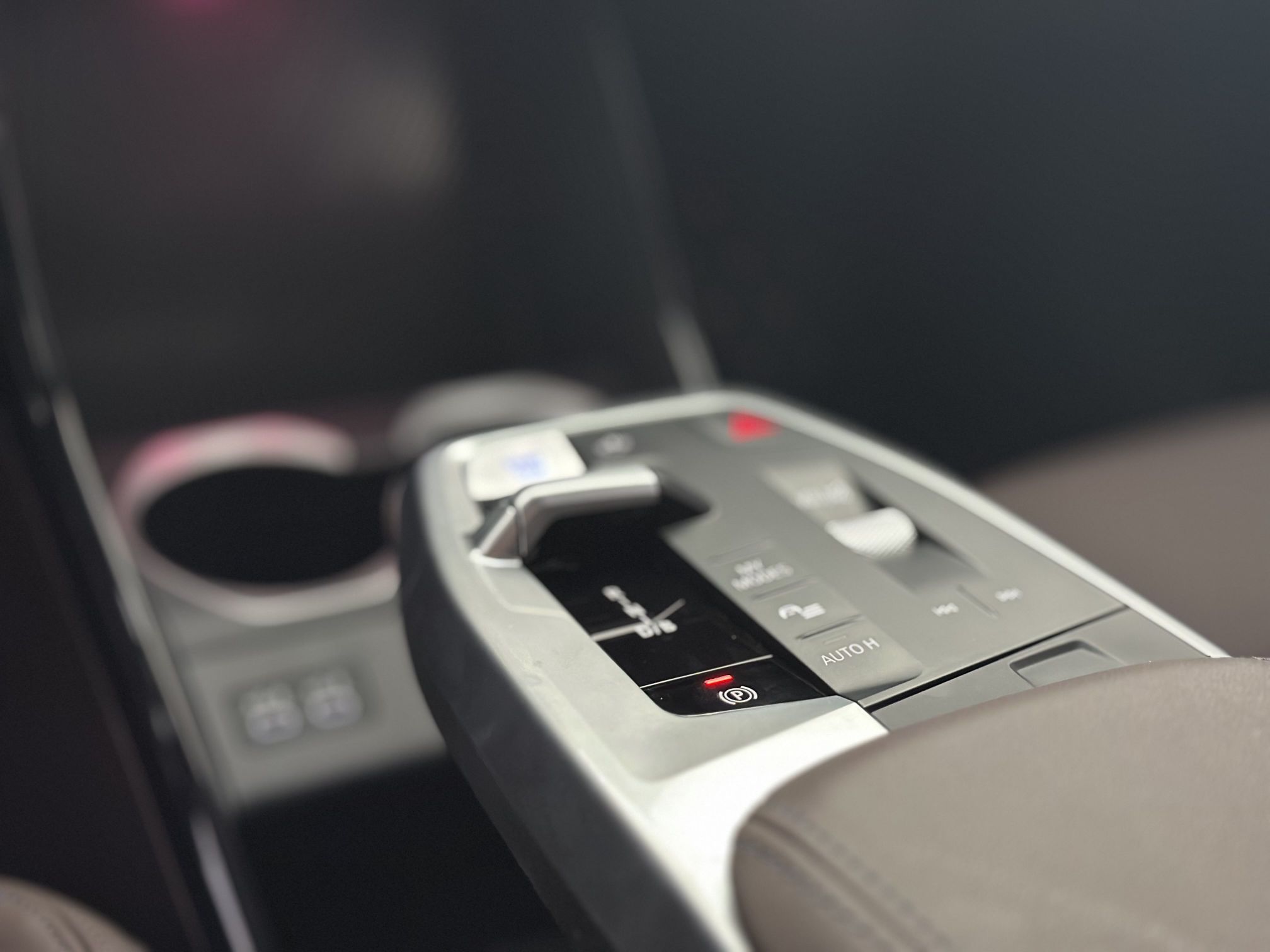 宝马iX1 2023款 eDrive25L M运动套装