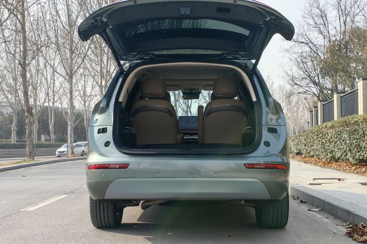 鸿蒙智行 问界M7 2022款 1.5T 后驱舒适版局部细节23