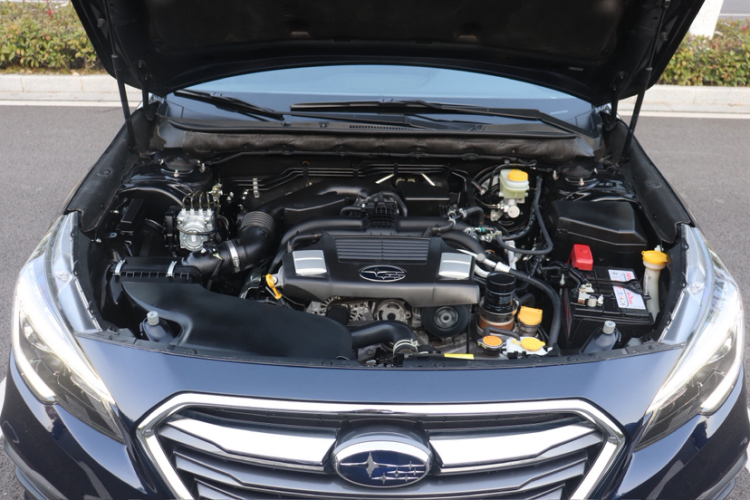 斯巴鲁 力狮 2020款 改款 2.5i 全驱风尚版局部细节24