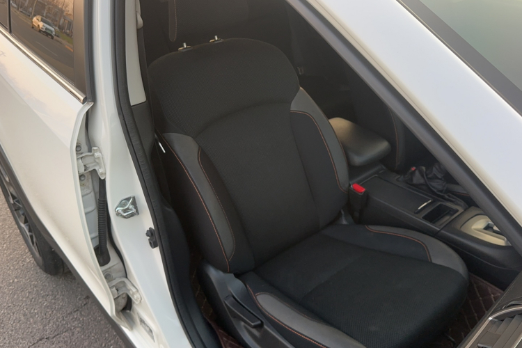 斯巴鲁XV 2016款 2.0i 进取版局部细节41