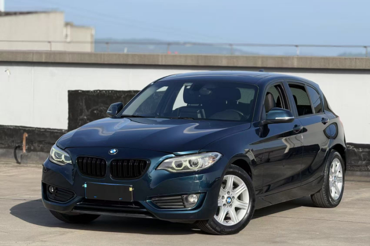 宝马1系(进口) 2013款 改款 116i 都市型车身外观1