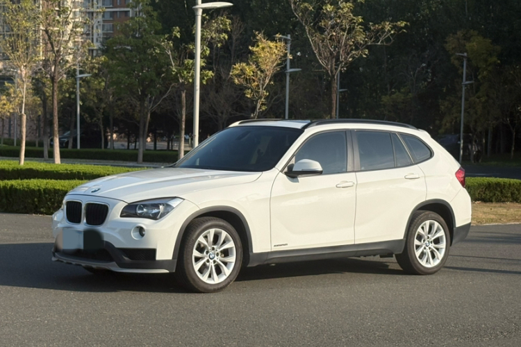 宝马X1 2014款 sDrive18i 时尚型车身外观6005