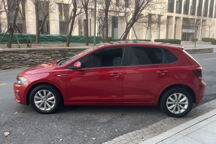 大众 Polo 2019款 Plus 1.5L 自动炫彩科技版车身外观6002