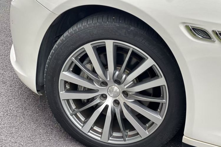 玛莎拉蒂 总裁 2017款 3.0T 标准型车身外观6008