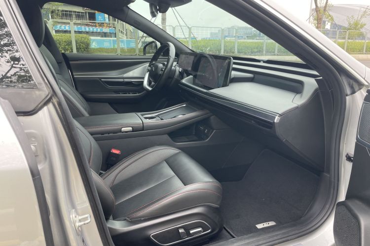 小鹏P7 2023款 P7i 702 Pro局部细节41