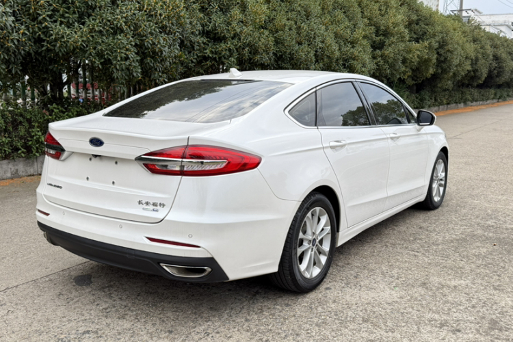 福特 蒙迪欧 2020款 EcoBoost 180 时尚型车身外观6005