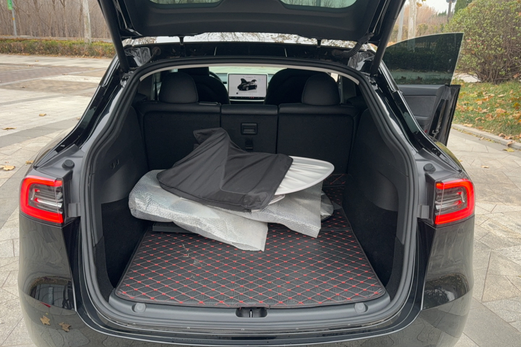 特斯拉 Model Y 2023款 后轮驱动版局部细节23