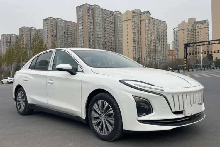 红旗E-QM5 2024款 500km 出行版车身外观6002