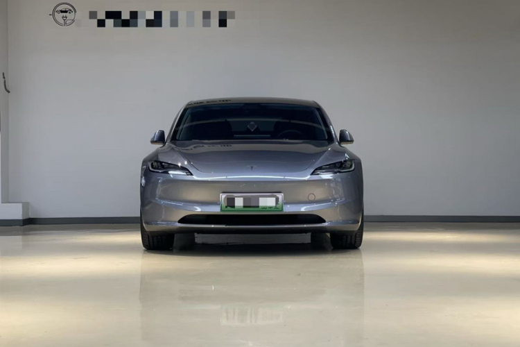 特斯拉 Model 3 2025款 后轮驱动版车身外观6001