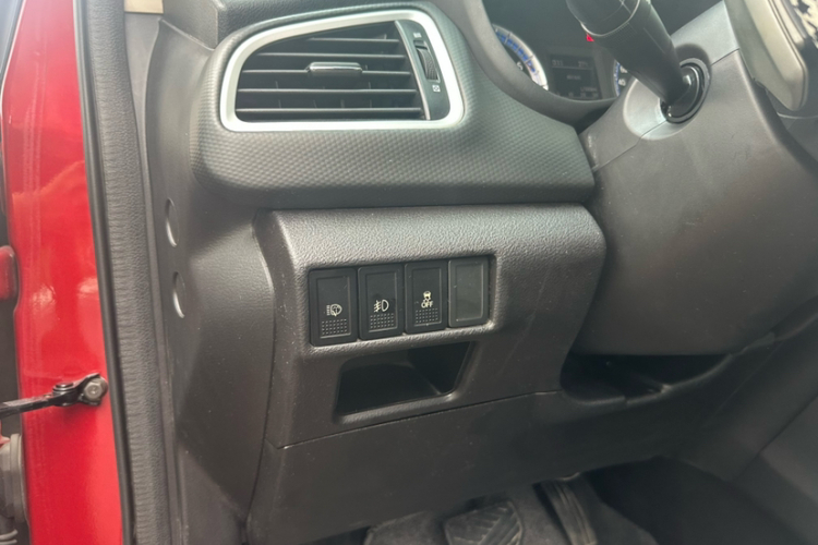 铃木 锋驭 2014款 1.6L CVT两驱精英型中控内饰7006