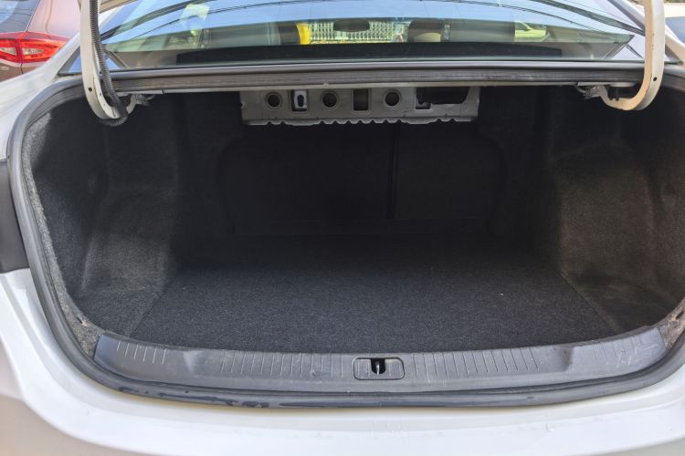 别克 英朗 2016款 15N 自动豪华型中控内饰7007