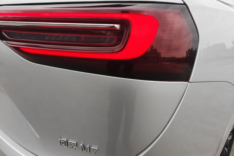 鸿蒙智行 问界M7 2024款 1.5T 后驱Plus版 5座车身外观6010