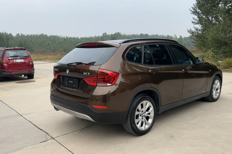 宝马X1 2014款 sDrive18i 时尚型车身外观6004