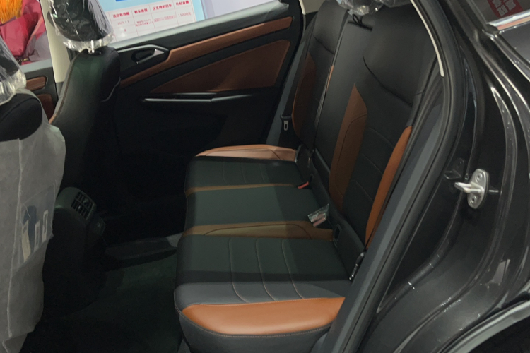 捷达VS7 2023款 280TSI 自动荣耀版中控内饰7001