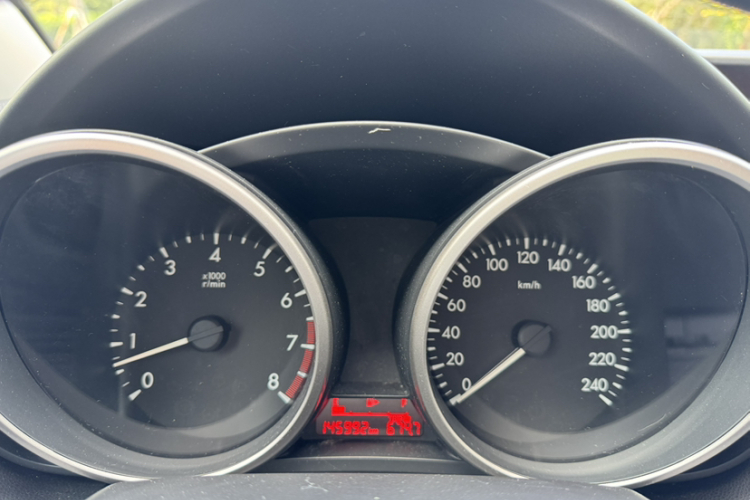 马自达5 2013款 2.0L 手动舒适型中控内饰15