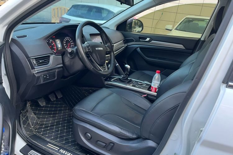 哈弗H6 2018款 运动版 1.5T 手动两驱精英型 国V中控内饰7003