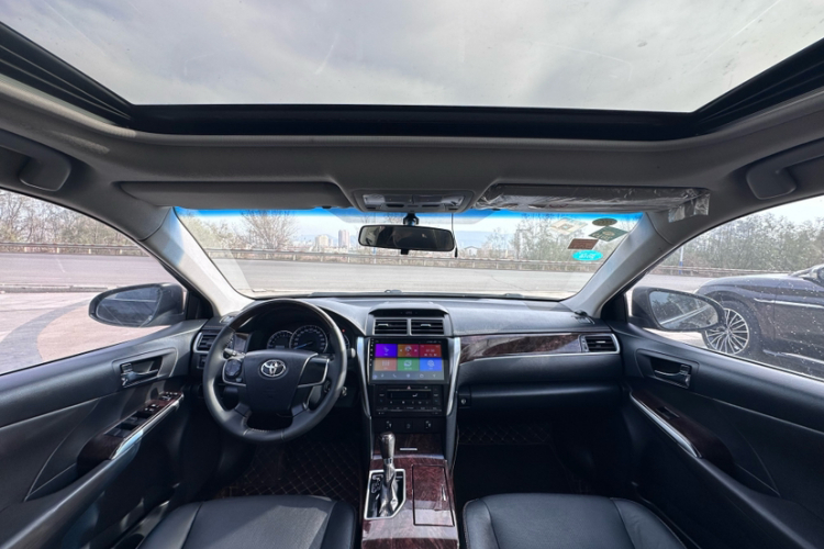 丰田 凯美瑞 2016款 2.0G 十周年纪念领先版局部细节18