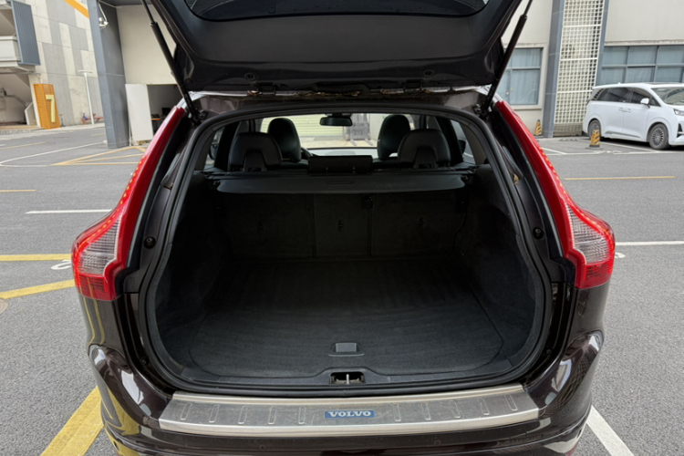 沃尔沃XC60 2017款 T5 智进版局部细节23