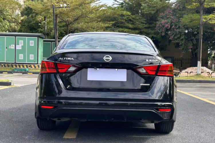 日产 天籁 2020款 2.0L XL 舒适版车身外观6004