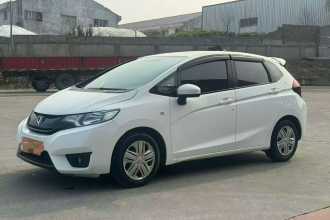 本田 飞度 2016款 1.5L LXS CVT舒适天窗版