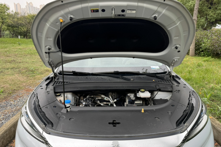 比亚迪 元PLUS 2022款 430KM 豪华型局部细节24